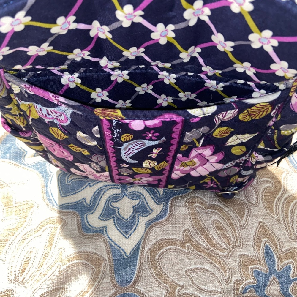 Vera Bradley Floral Nightingale Backpack RETIRED PATTERN - Picture 4 of 6